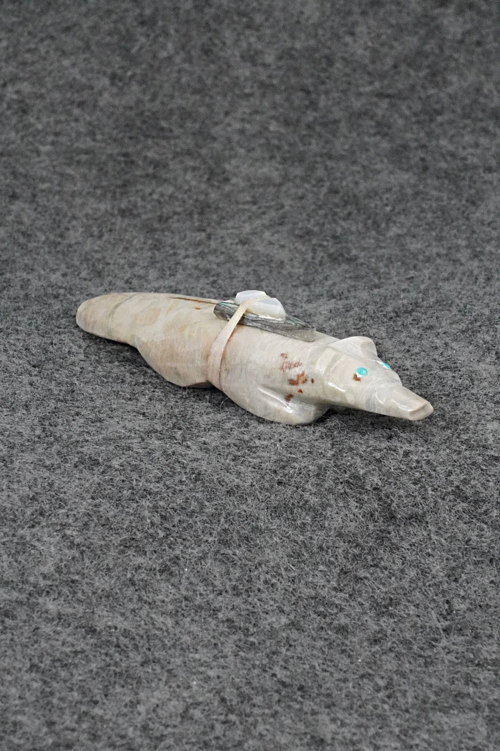 Badger Zuni Fetish Carving - Delvin Leekya