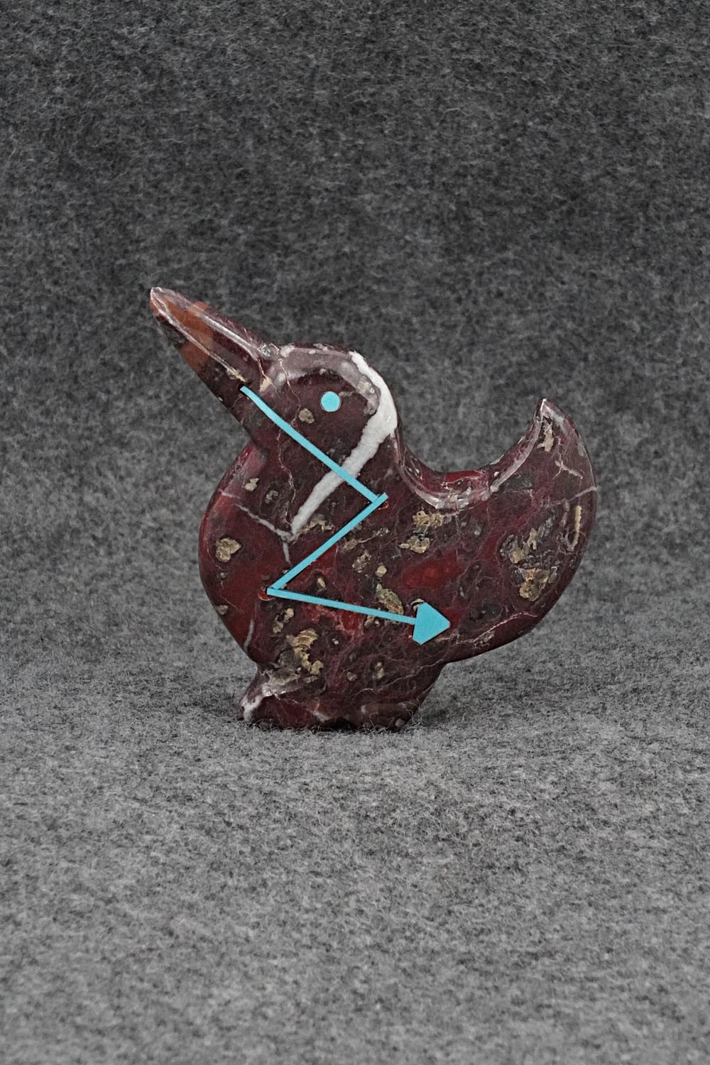 Humming Bird Zuni Fetish Carving - Kenric Laiwakete