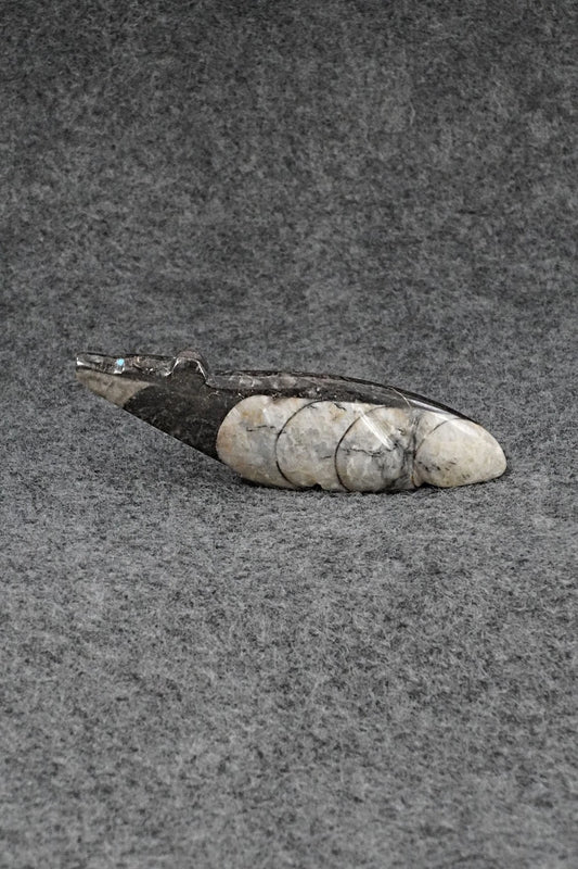 Wolf Zuni Fetish Carving - Abby Quam Panteah