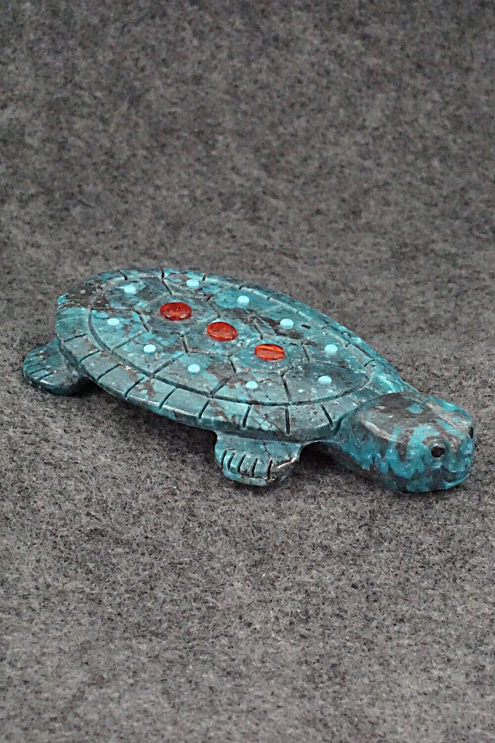 Turtle Zuni Fetish Carving - Reynold Lunasee