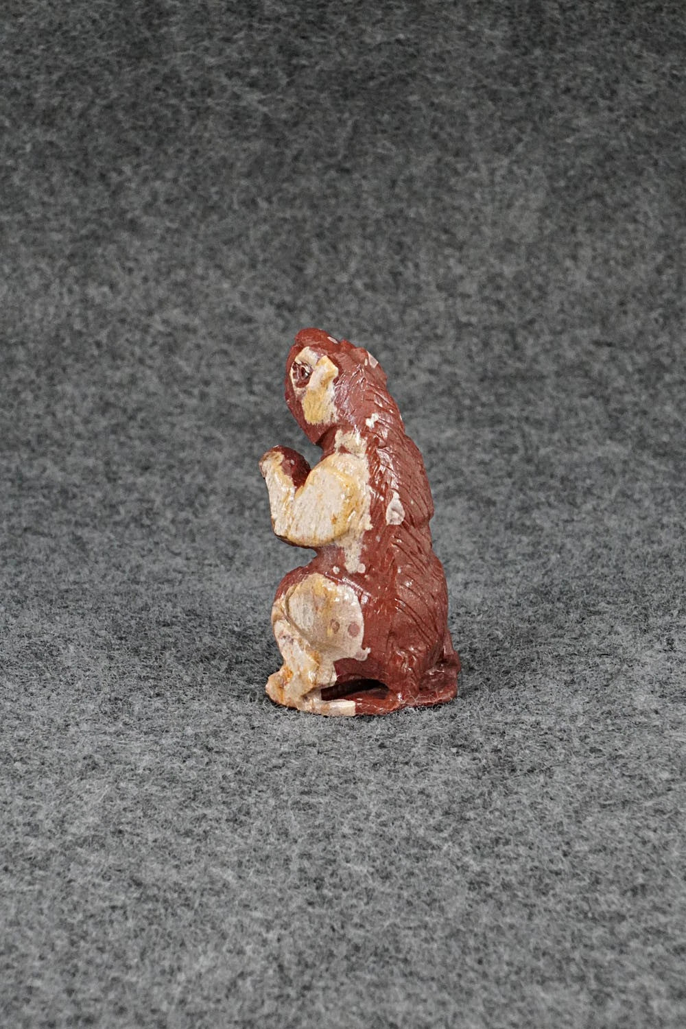 Bear Zuni Fetish Carving - Erick Martinez