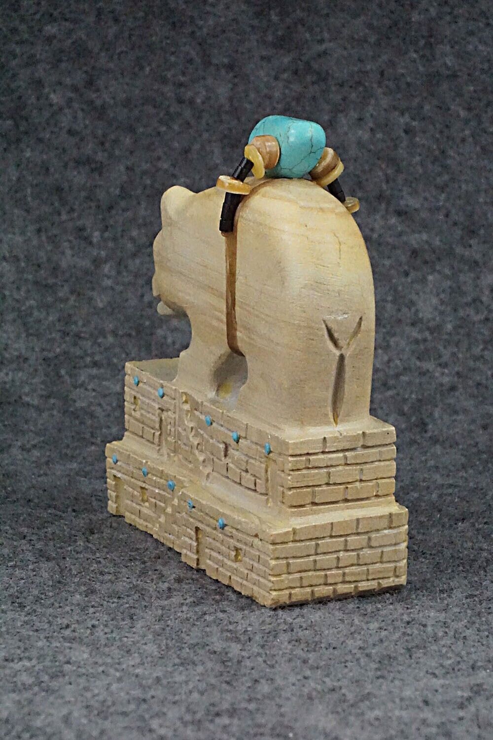 Bear Zuni Fetish Carving - Douglas Martza
