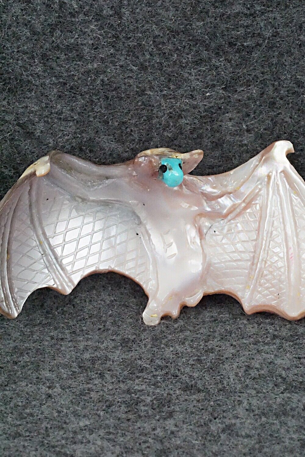 Bat Zuni Fetish Carving - Eric Lonjose
