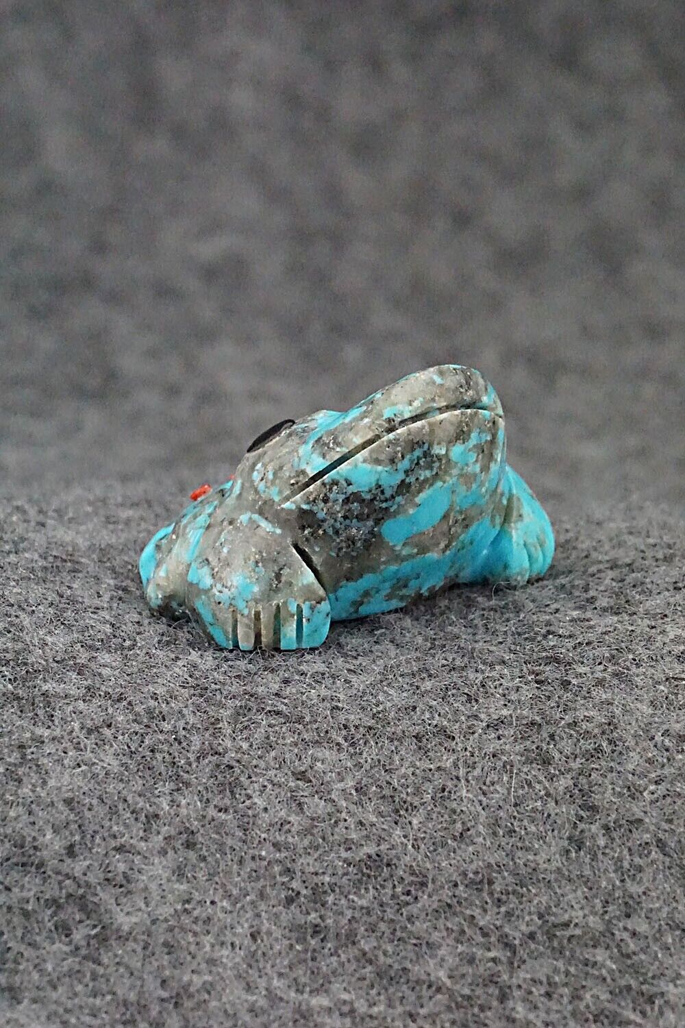 Frog Zuni Fetish Carving - Reynold Lunasee