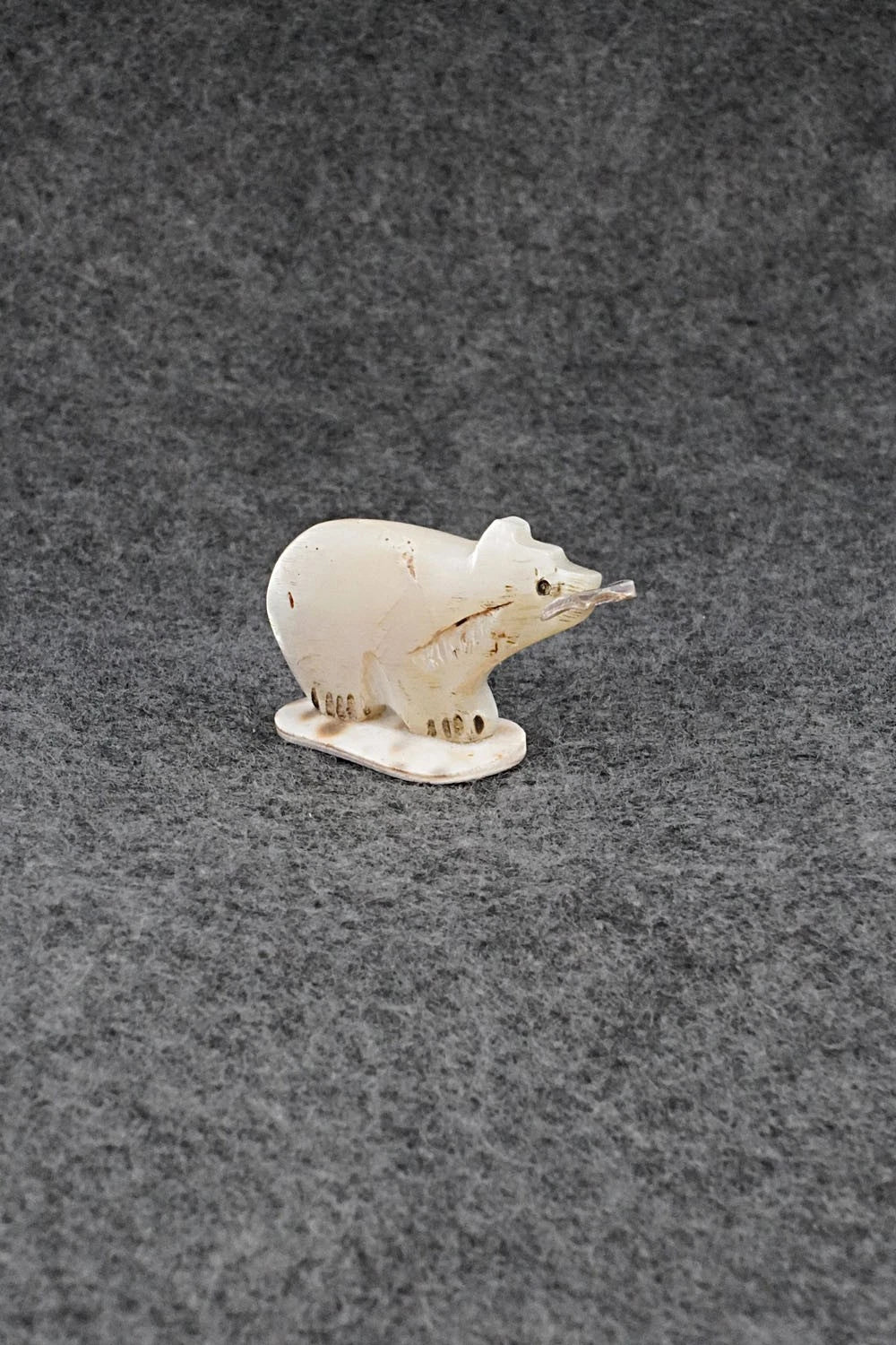 Bear Zuni Fetish Carving - Darrin Boone