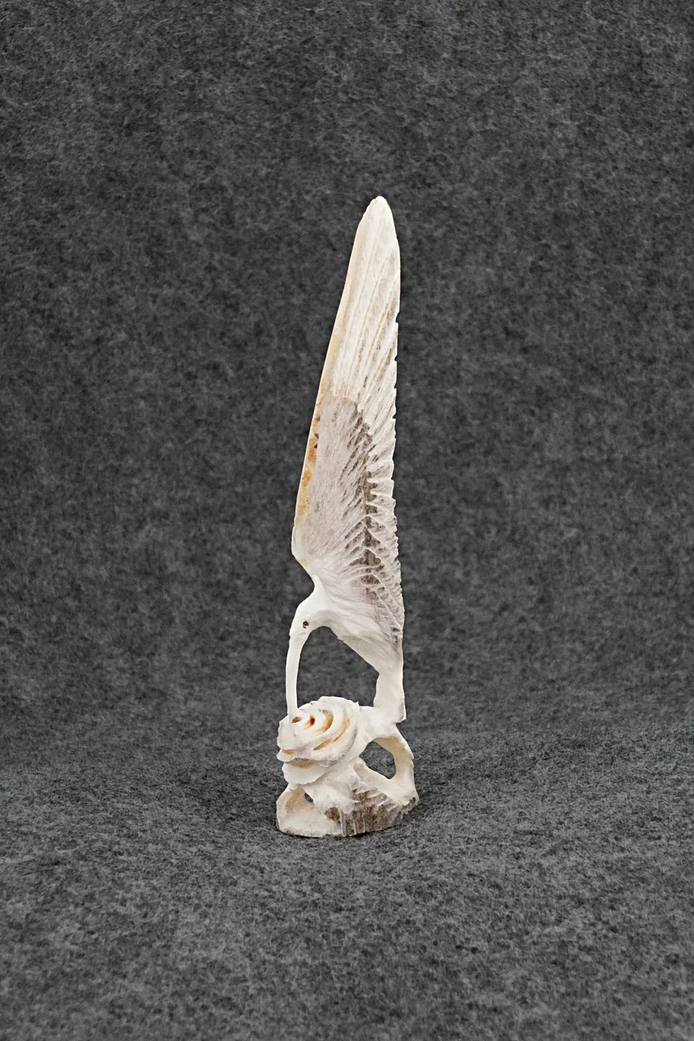 Hummingbird Zuni Fetish Carving - Lewis Malie
