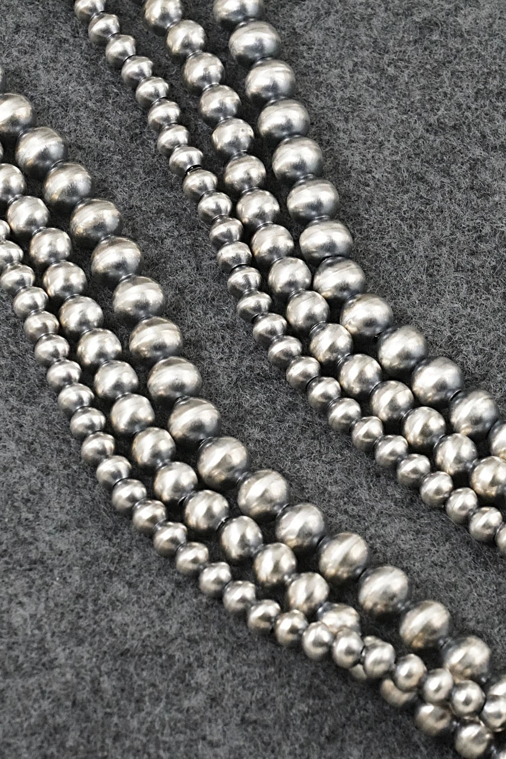 Sterling Silver Navajo Pearl Necklace 18" - Bryannen Halwood