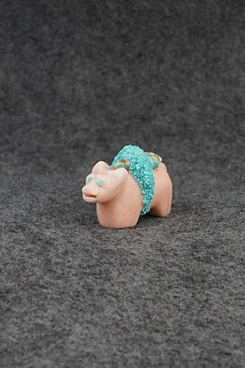 Bear Zuni Fetish Carving - Marveletta Phillips