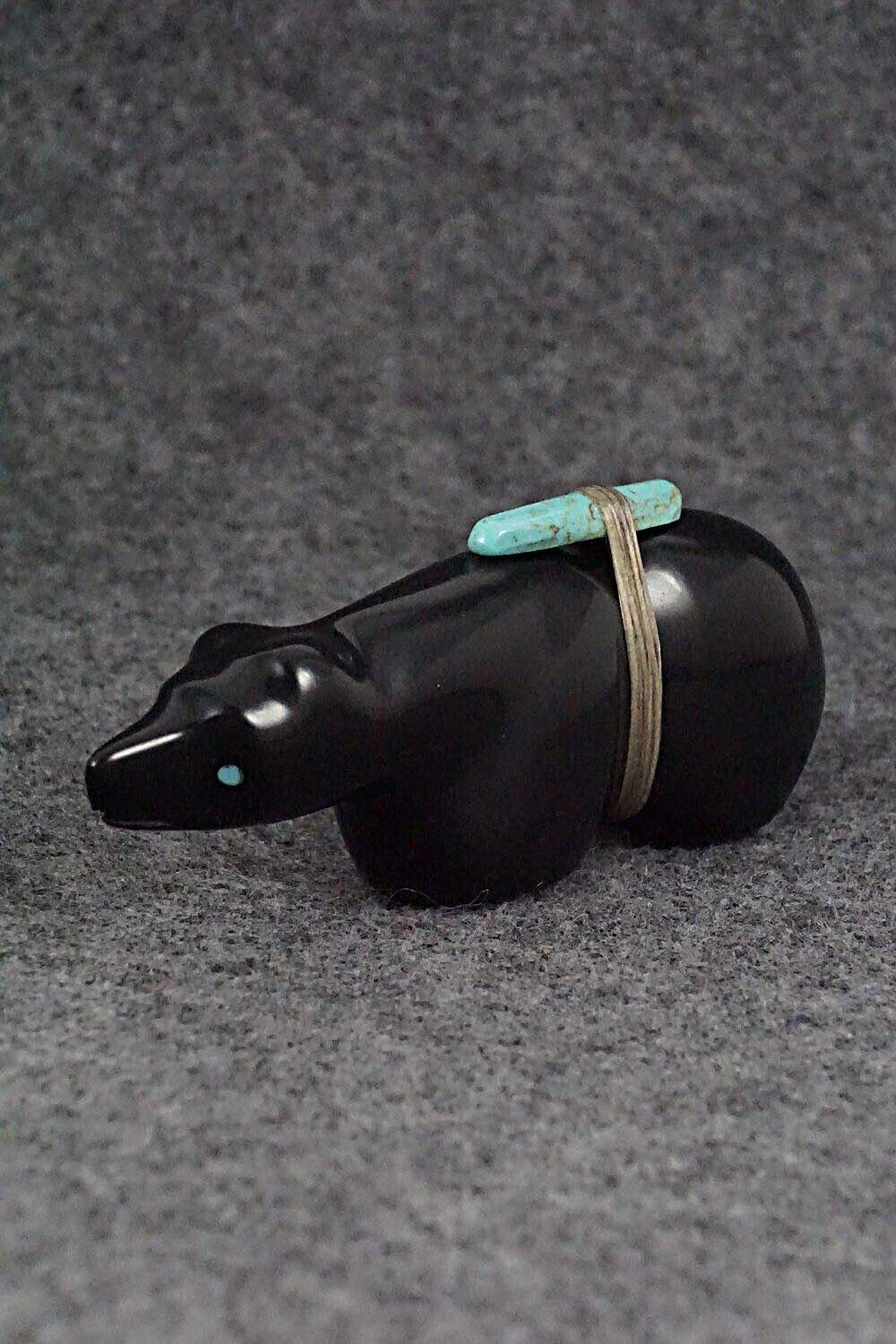Bear Zuni Fetish Carving - Herbert Halate