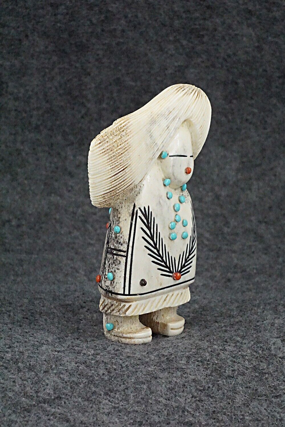 Corn Maiden Zuni Fetish Carving - Claudia Peina