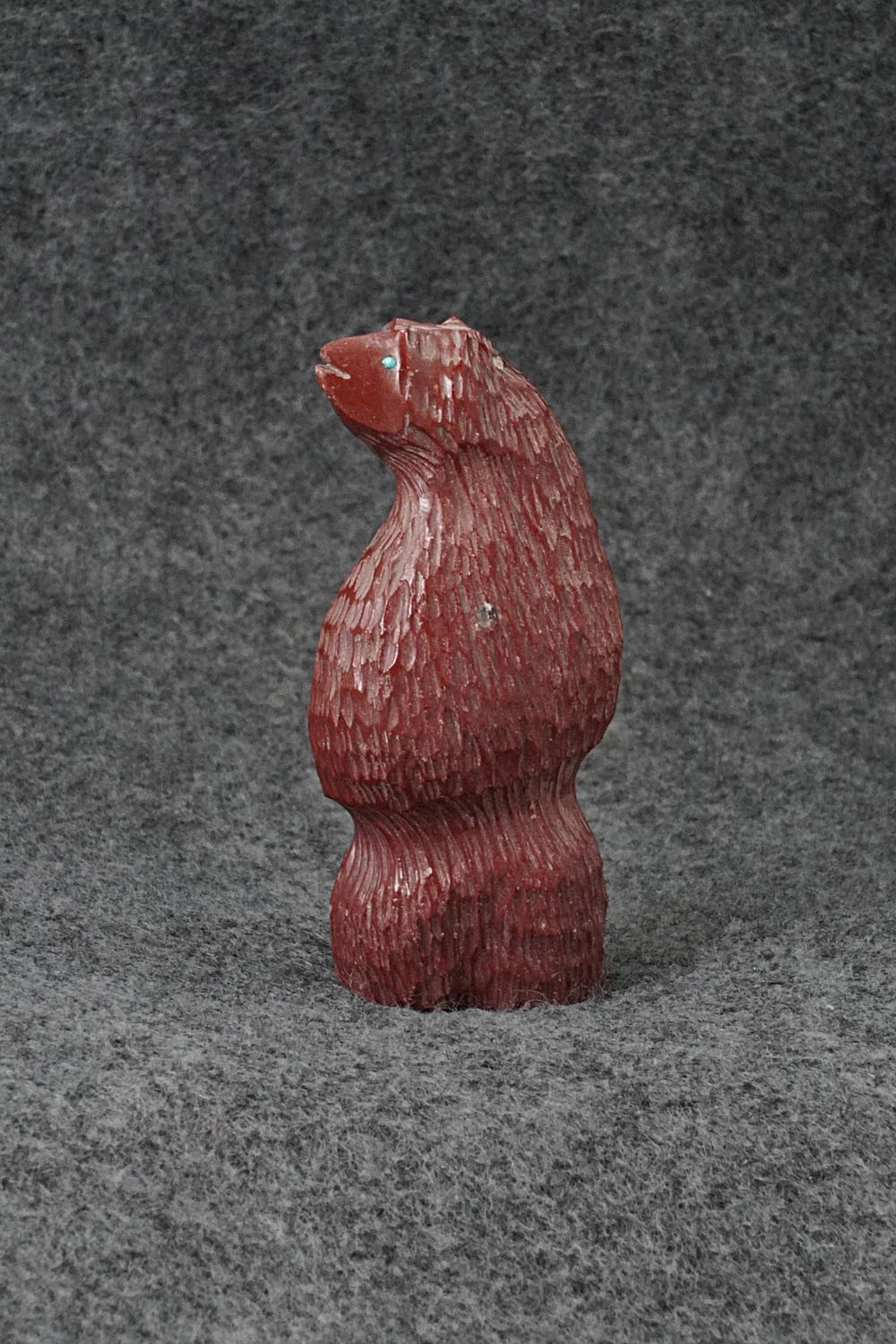 Bear Zuni Fetish Carving - Rodrick Tsabetsaye