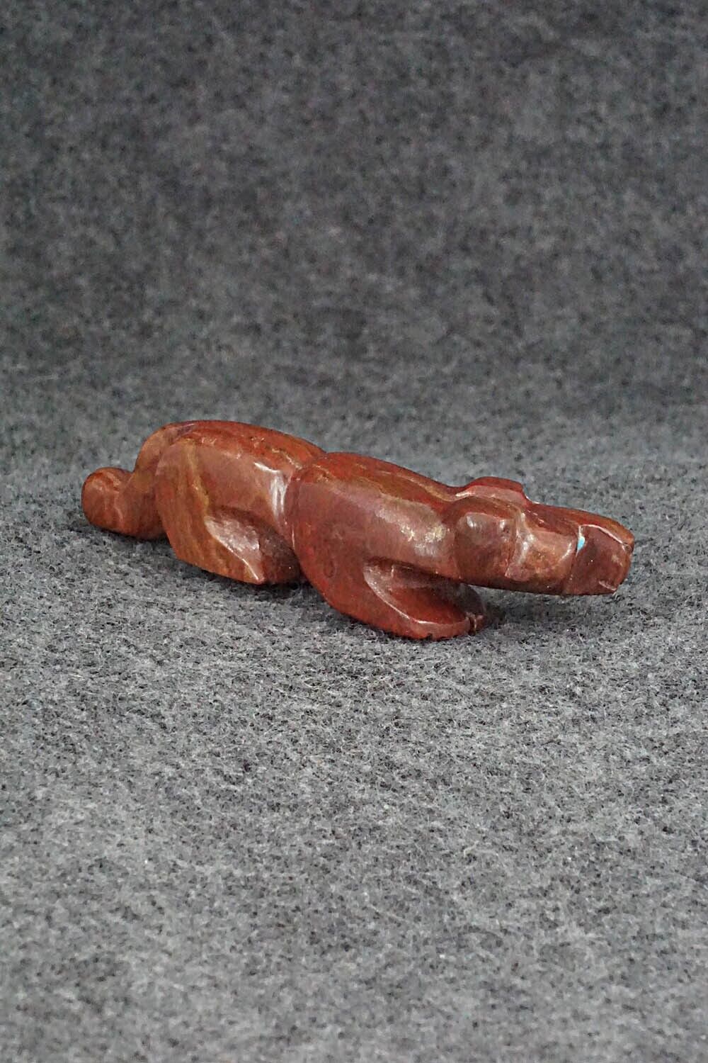 Mountain Lion Zuni Fetish Carving - Reynold Lunasee