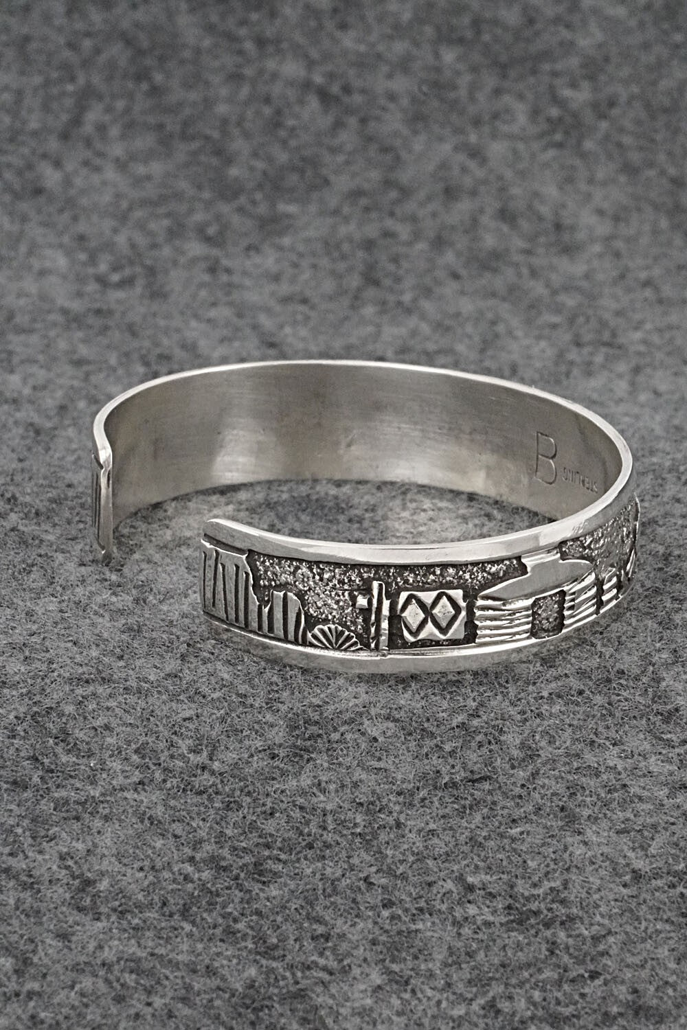 Sterling Silver Bracelet - Elaine Becenti
