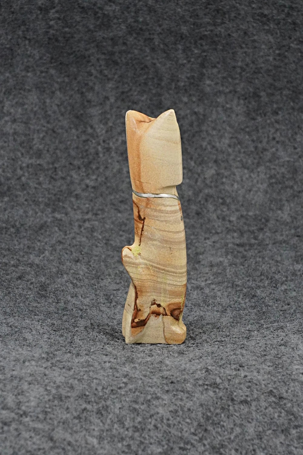 Cat Zuni Fetish Carving - Kenny Chavez