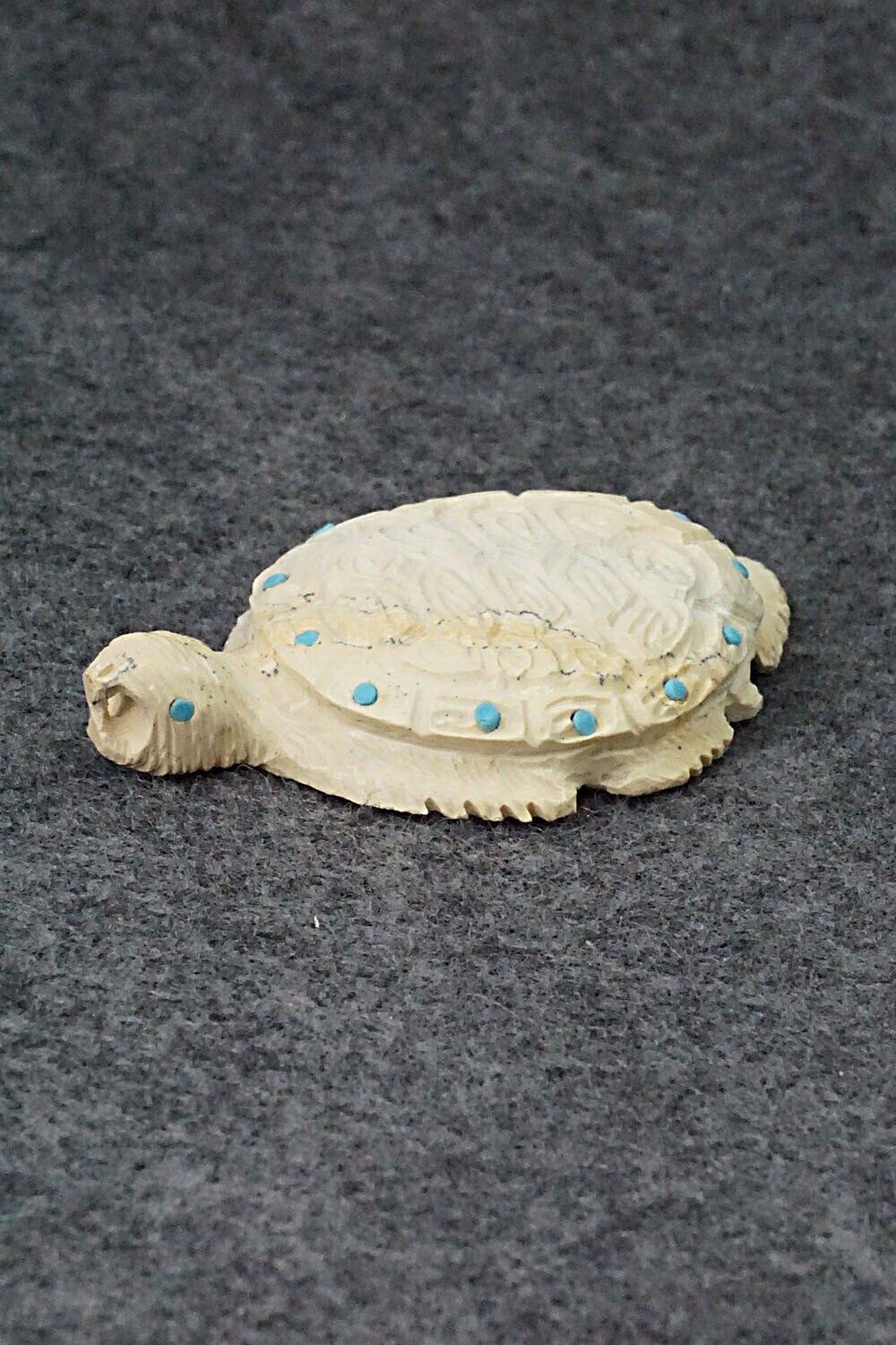 Turtle Zuni Fetish Carving - Adrian Cachini