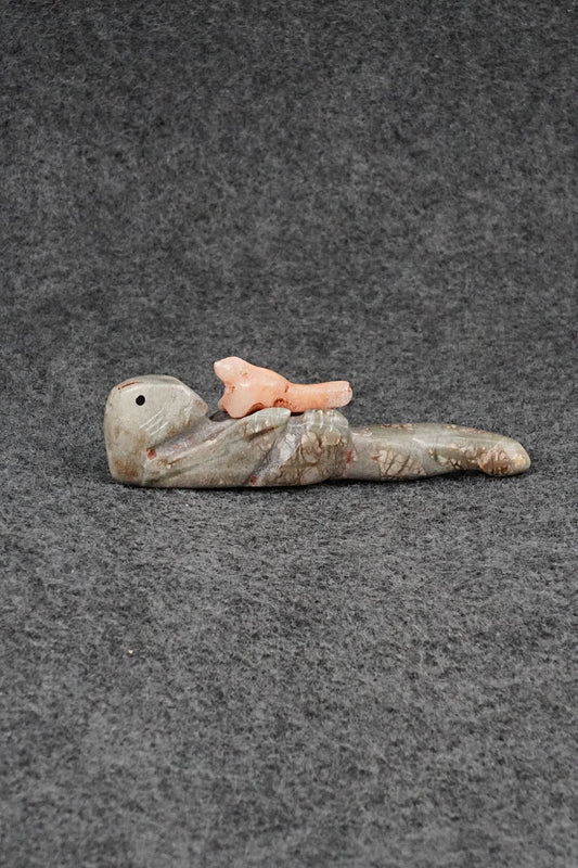 Otter Zuni Fetish Carving - Justin Red Elk