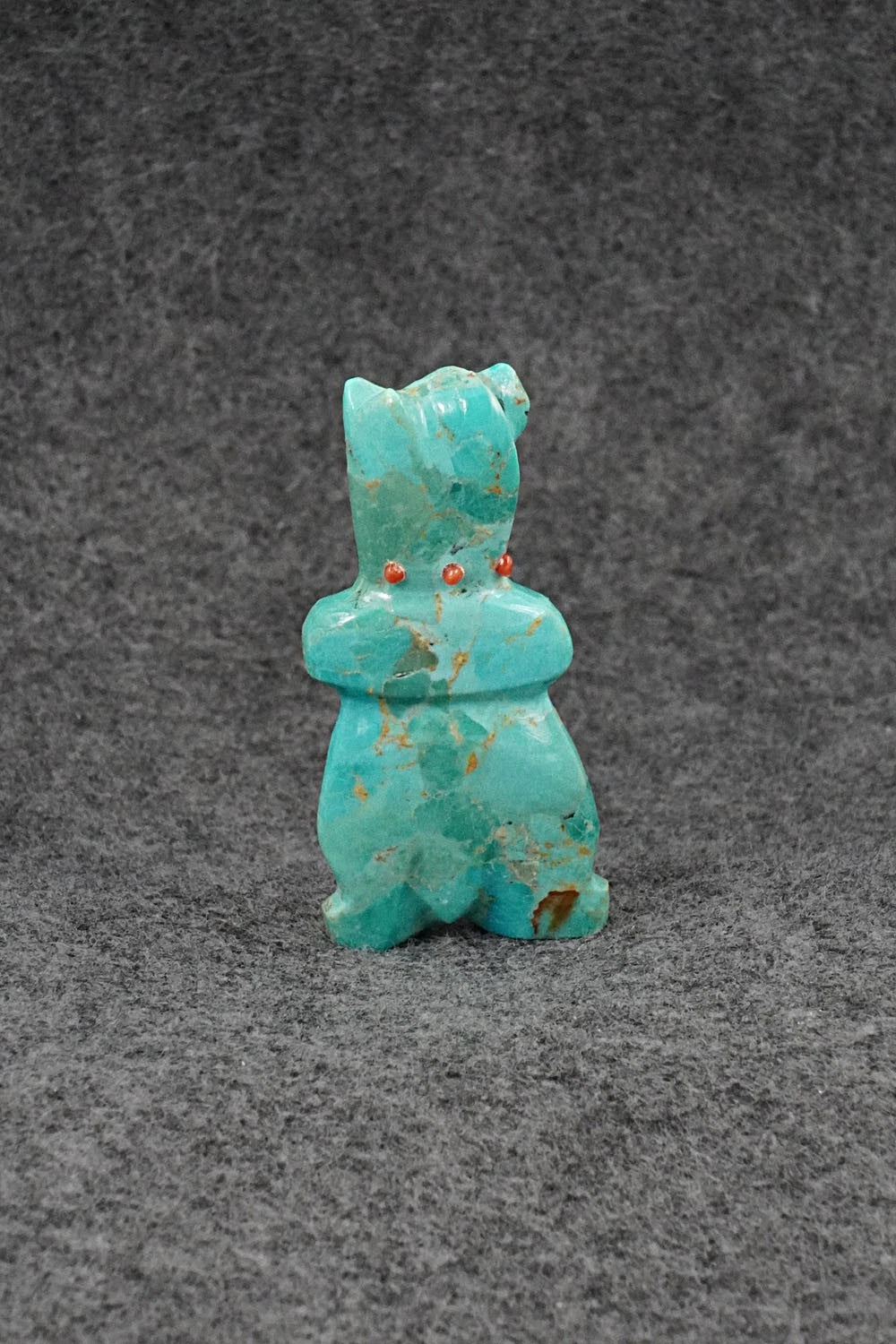 Bear Zuni Fetish Carving - Claudia Peina