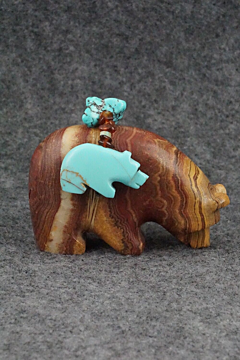 Bear and Cubs Zuni Fetish Carving - Douglas Martza