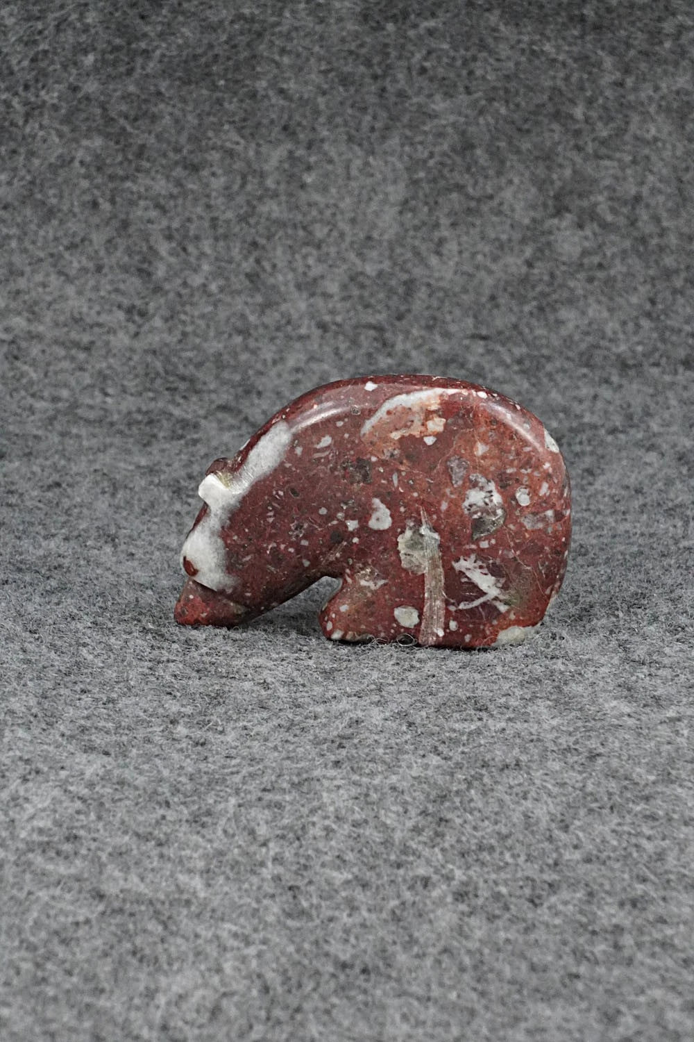 Bear Zuni Fetish Carving - Kenny Chavez