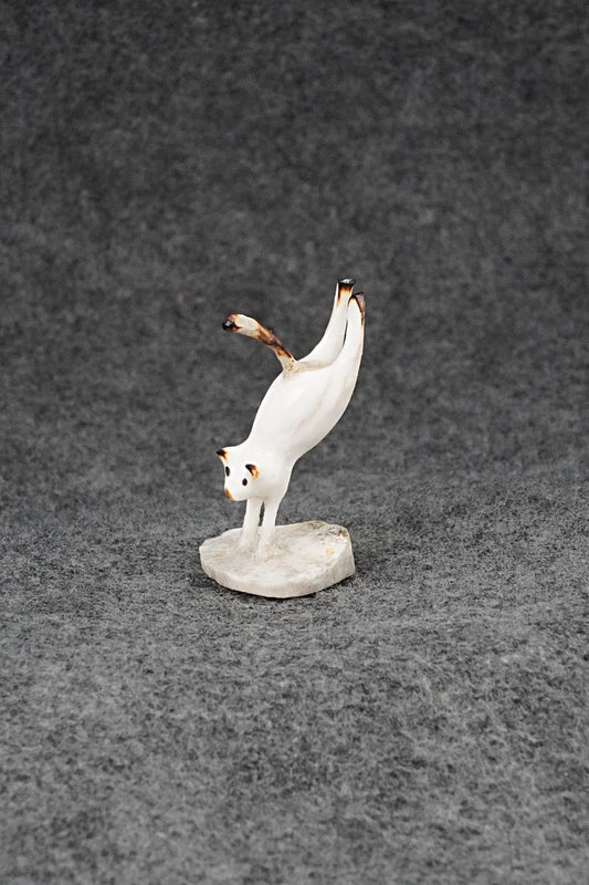 Cat Zuni Fetish Carving - Ruben Najera