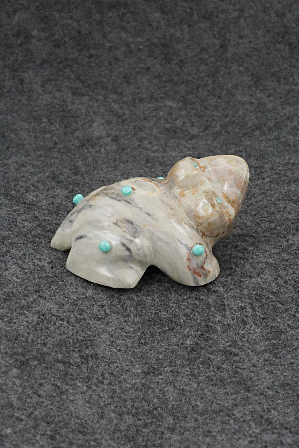 Frog Zuni Fetish Carving - Enrike Leekya
