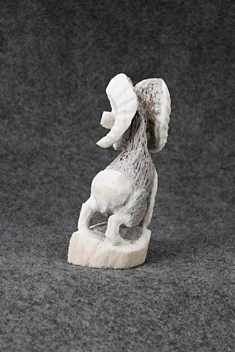 Ram Zuni Fetish Carving - Lewis Malie