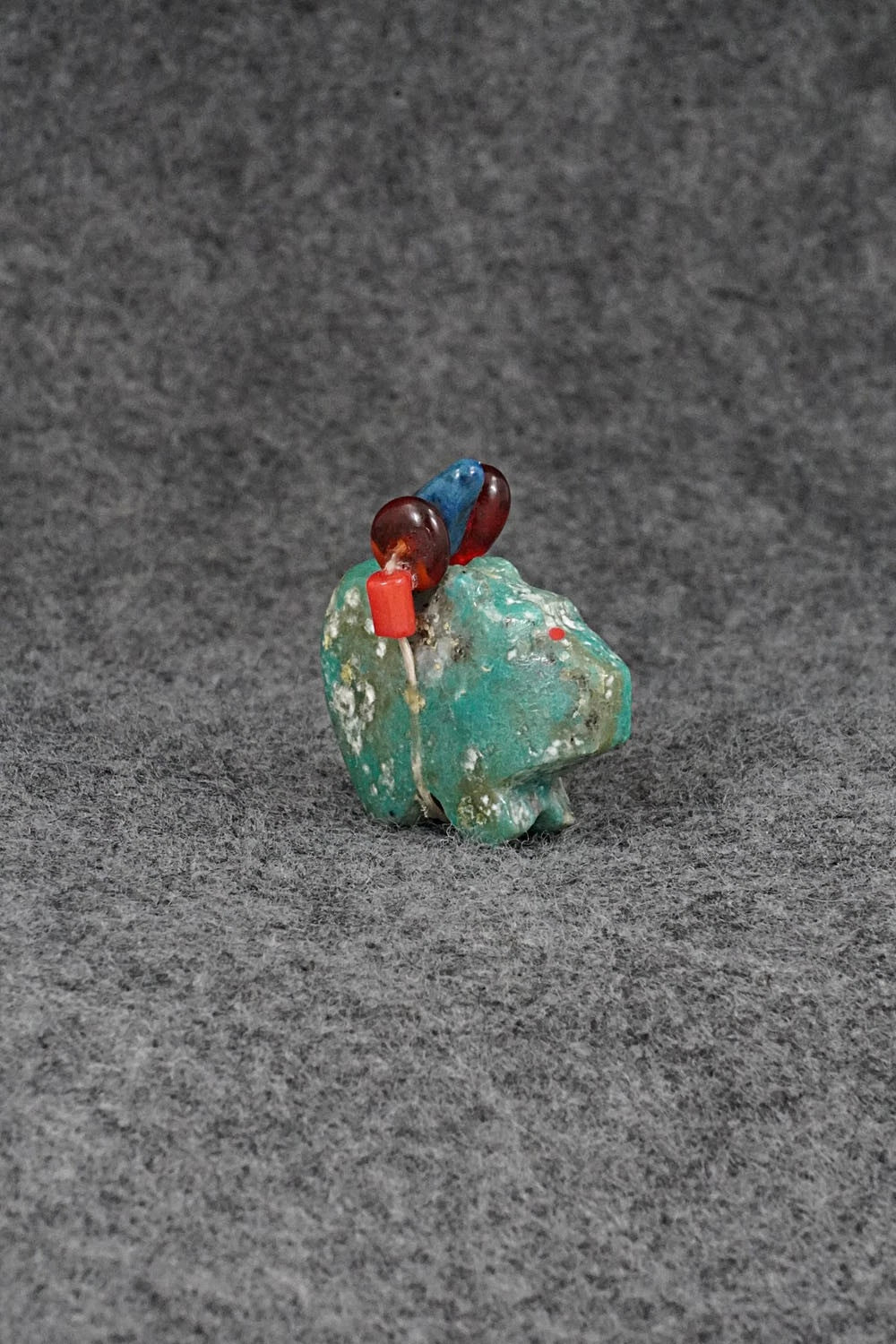 Bear Zuni Fetish Carving - James Panteah