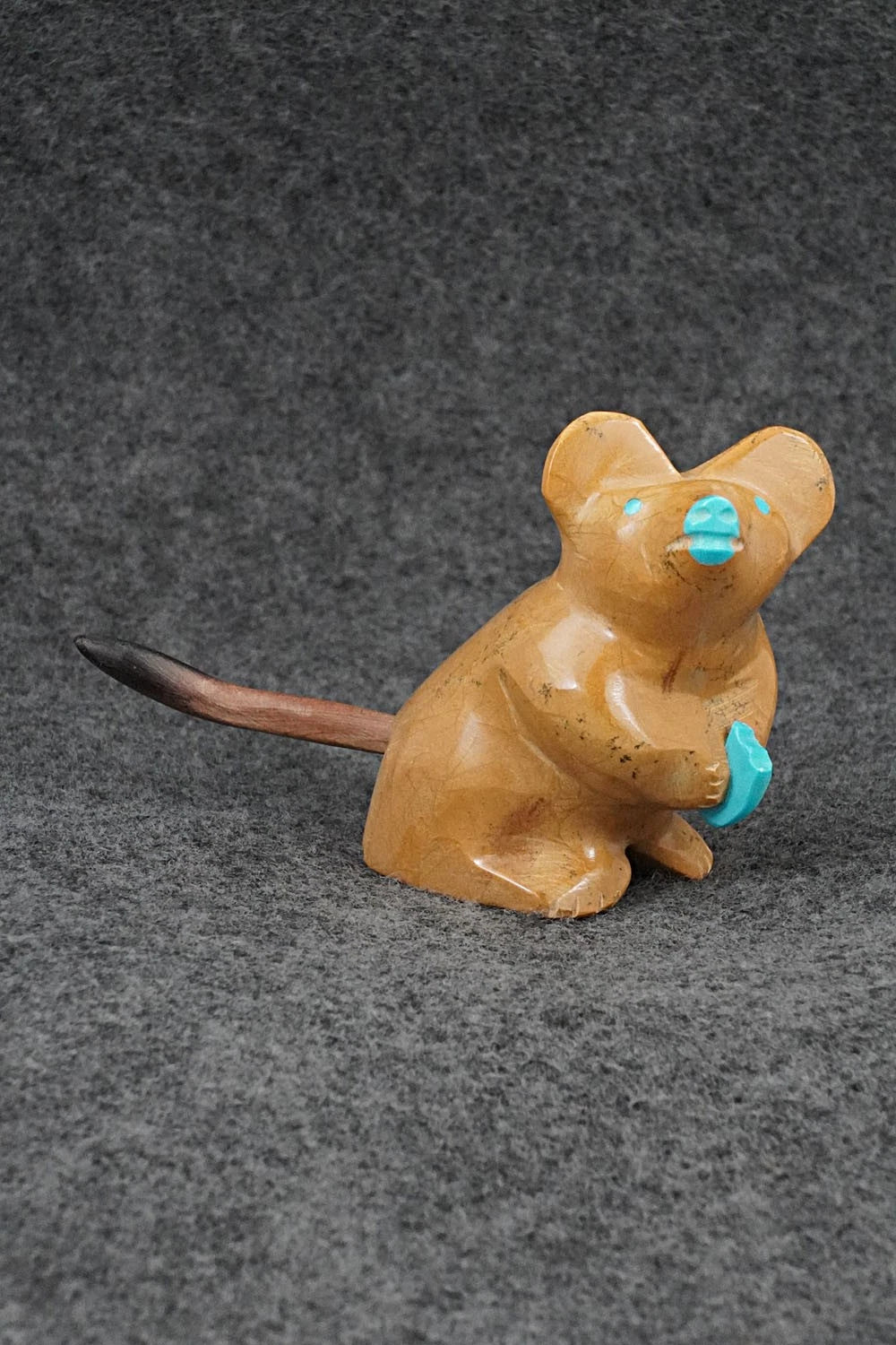 Mouse Zuni Fetish Carving - Enrike Leekya