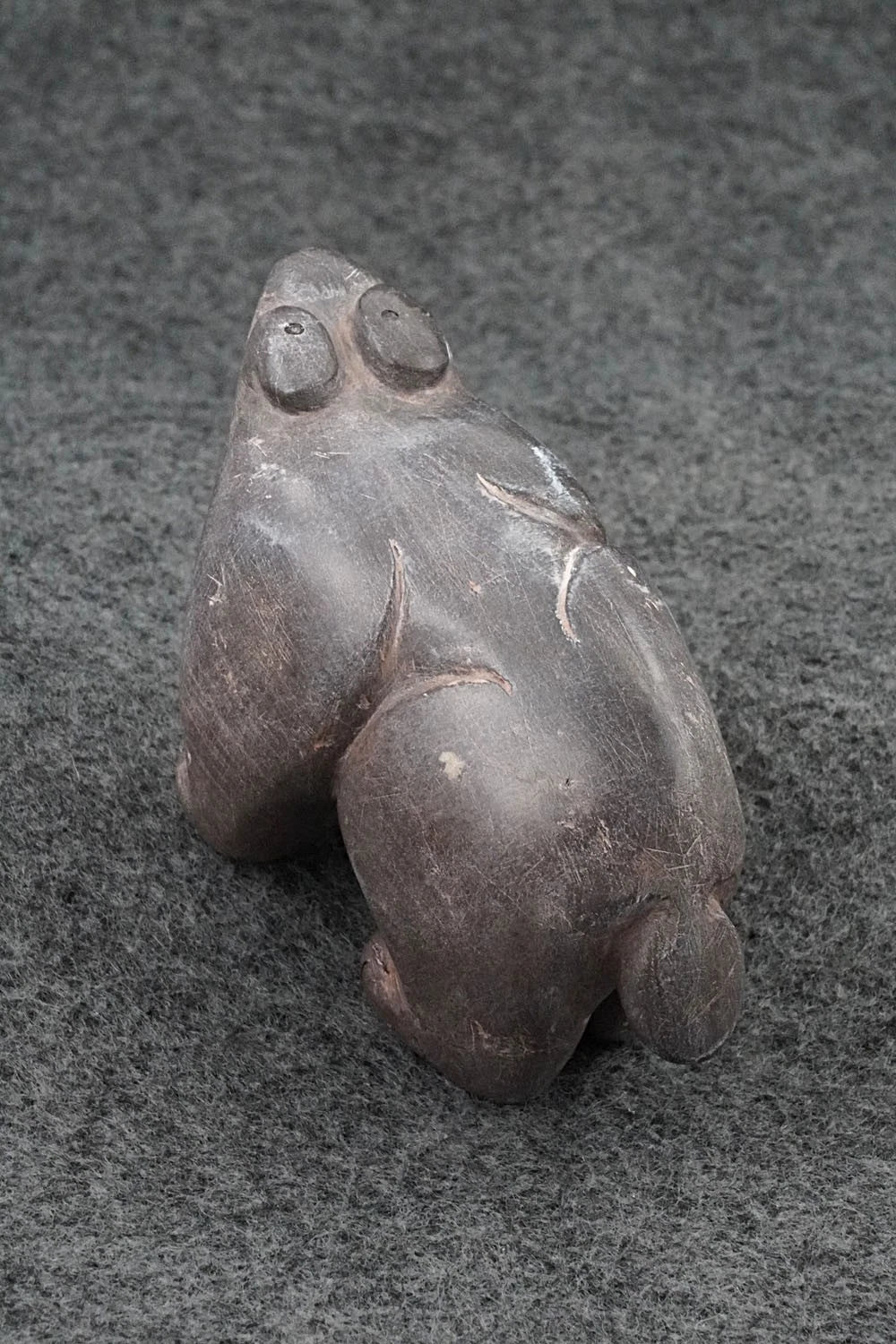 Bear Zuni Fetish Carving - Rick Kallestewa