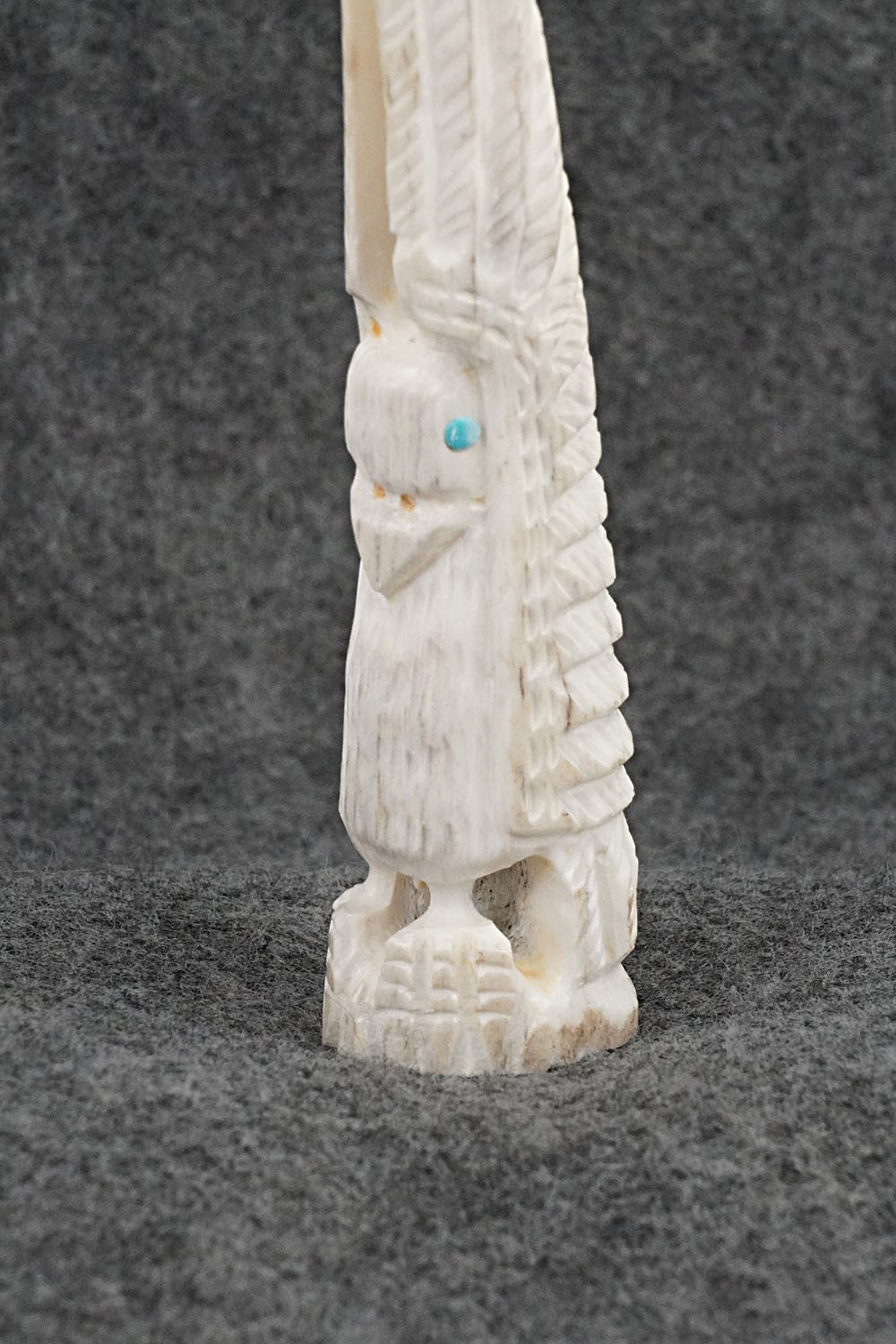 Eagle Zuni Fetish Carving - Garrick Weeka