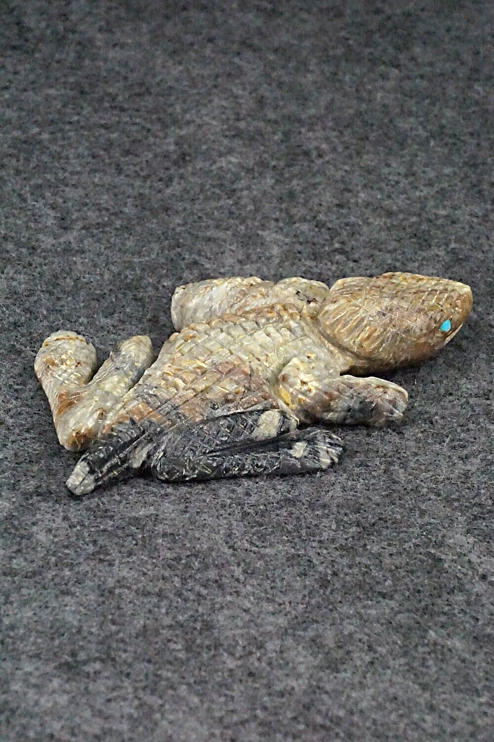Lizard Zuni Fetish Carving - Wilfred Cheama