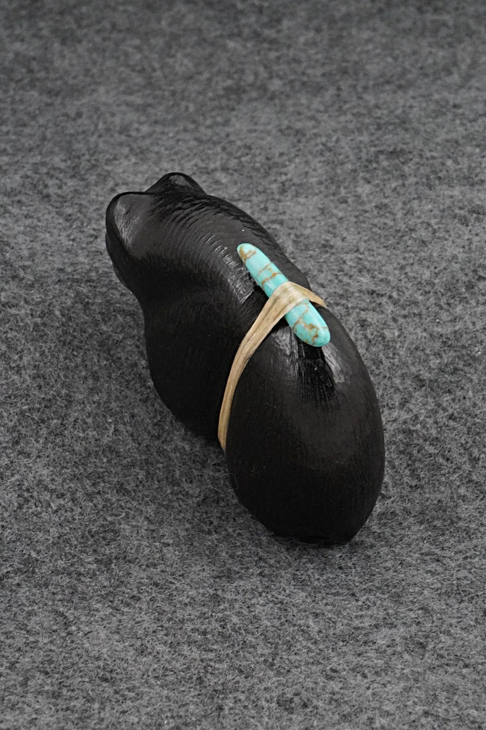 Bear Zuni Fetish Carving - Herb Halate