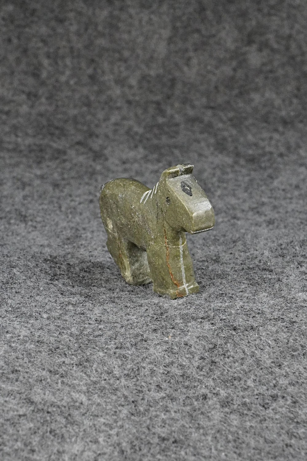 Horse Zuni Fetish Carving - Carol Martin