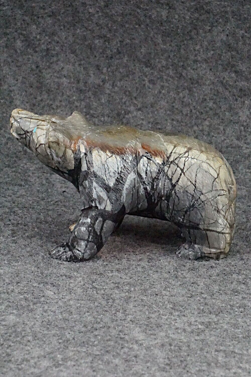 Bear Zuni Fetish Carving - Herbert Him