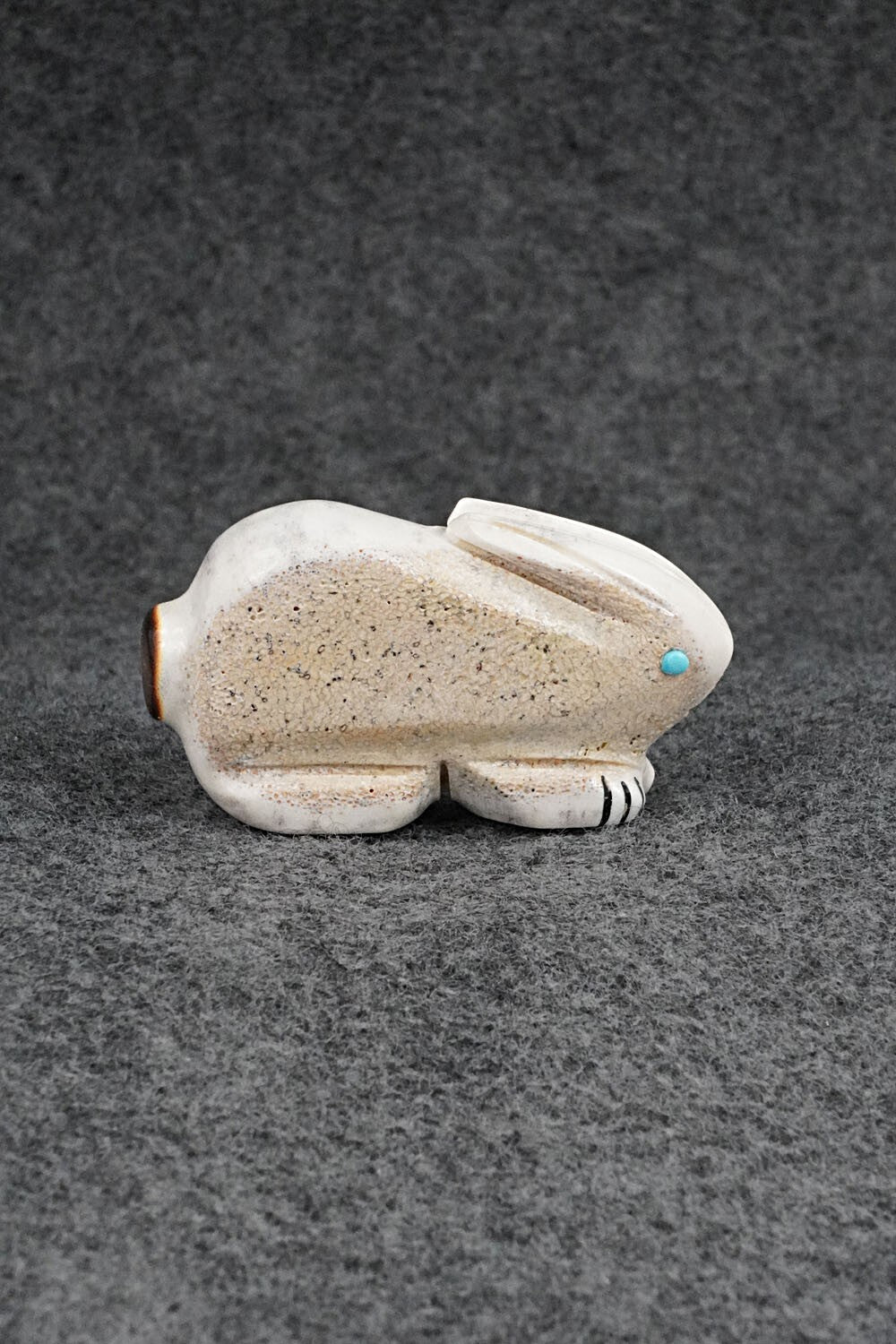 Rabbit Zuni Fetish Carving - Claudia Peina