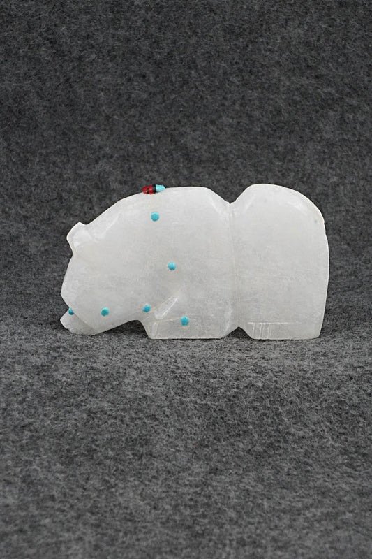 Bear Zuni Fetish Carving - Dannette Laate
