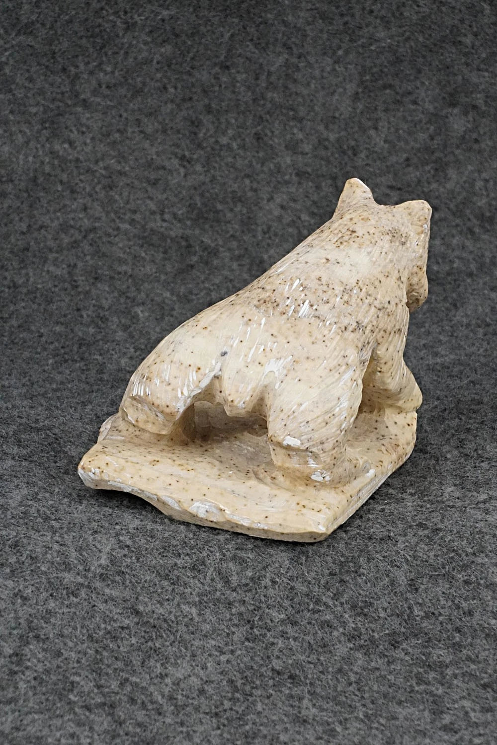 Bobcat Zuni Fetish Carving - Derrick Kammasee
