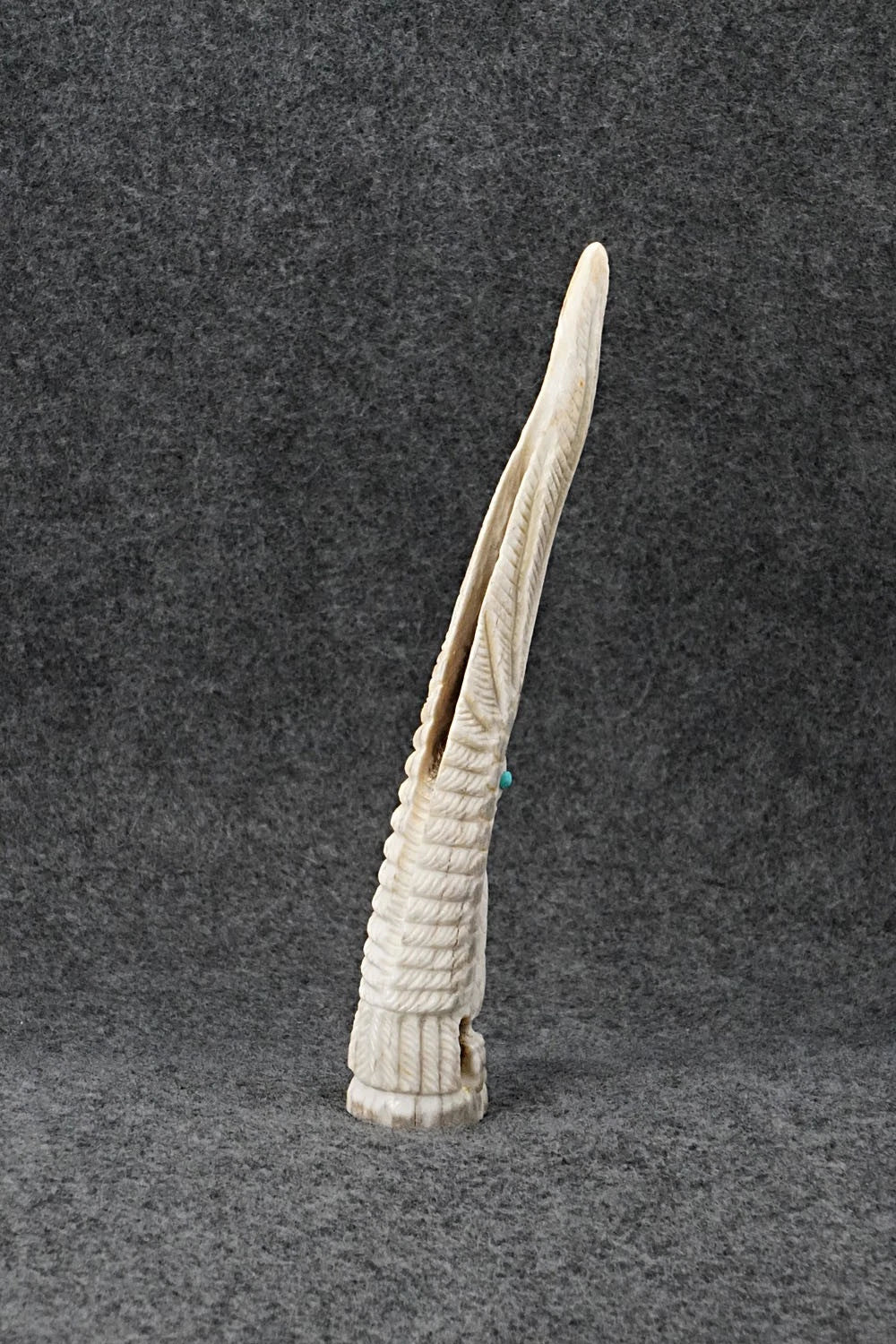 Eagle Zuni Fetish Carving - Garrick Weeka