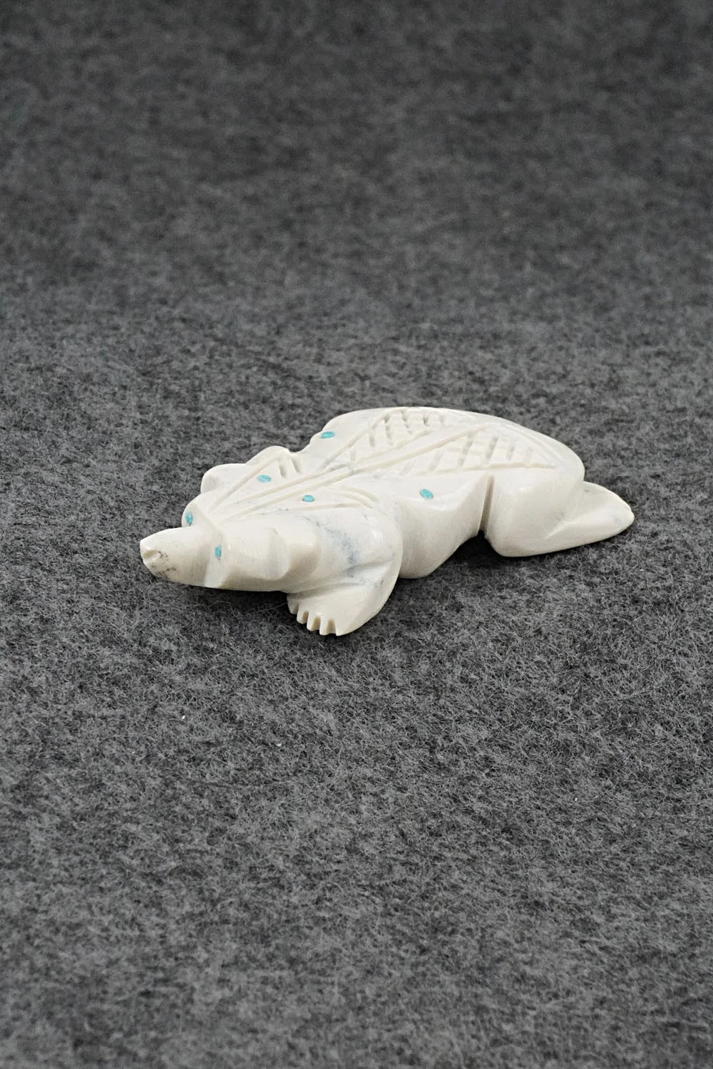 Badger Zuni Fetish Carving - Adrian Cachini