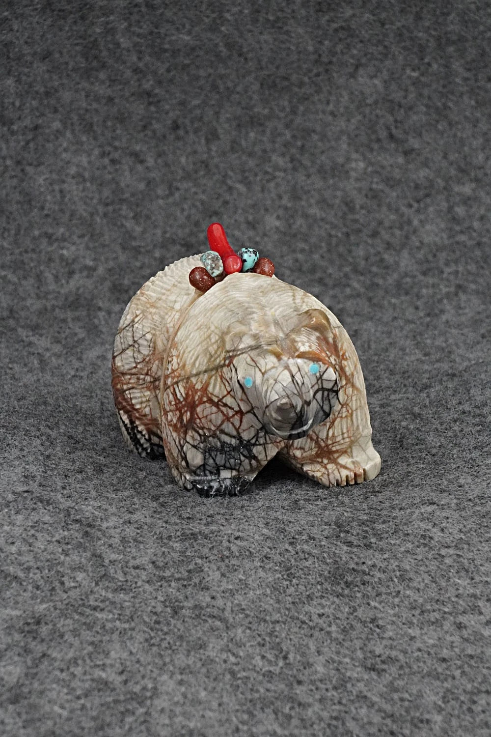 Bear Zuni Fetish Carving - Paulette & Farlan Quam