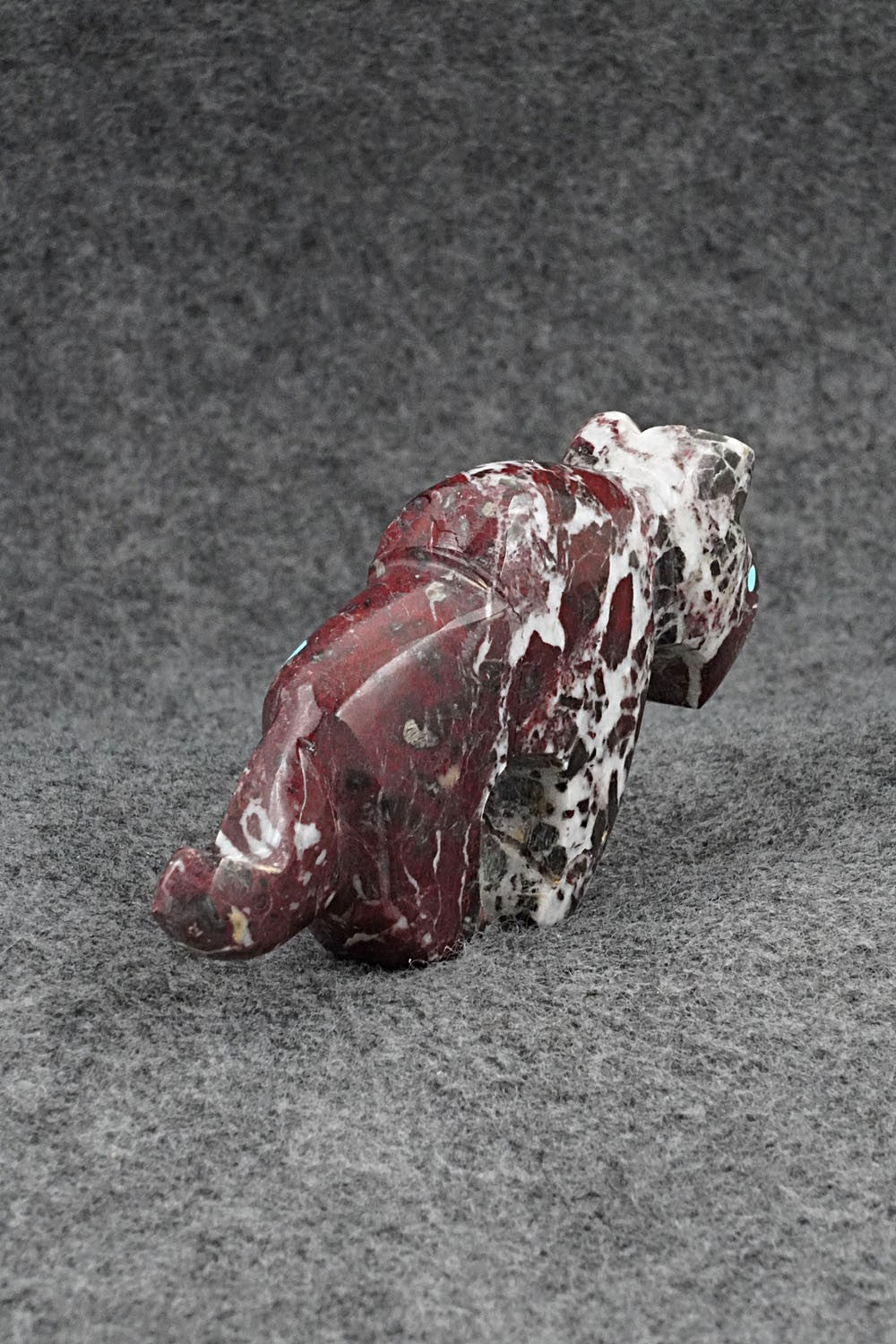 Mountain Lion Zuni Fetish Carving - Kenric Laiwakete