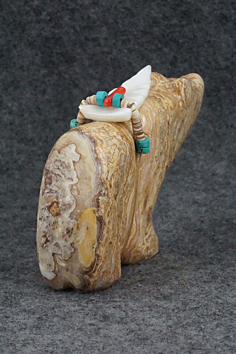 Bear Zuni Fetish Carving - Rodney Laiwakete