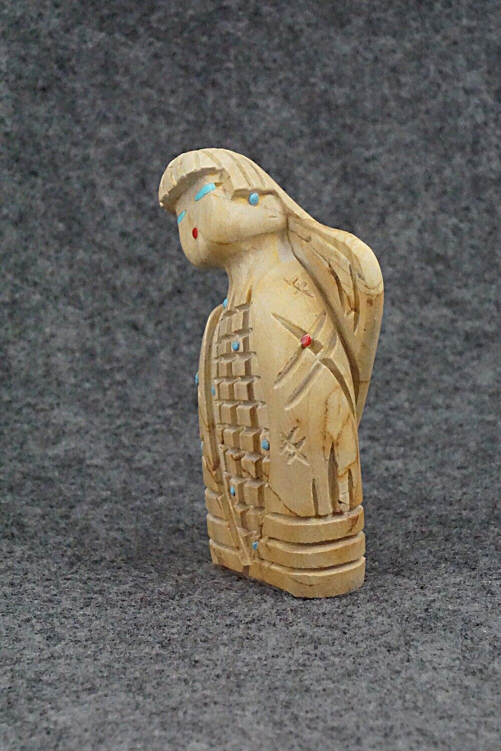 Corn Maiden Zuni Fetish Carving - Douglas Martza