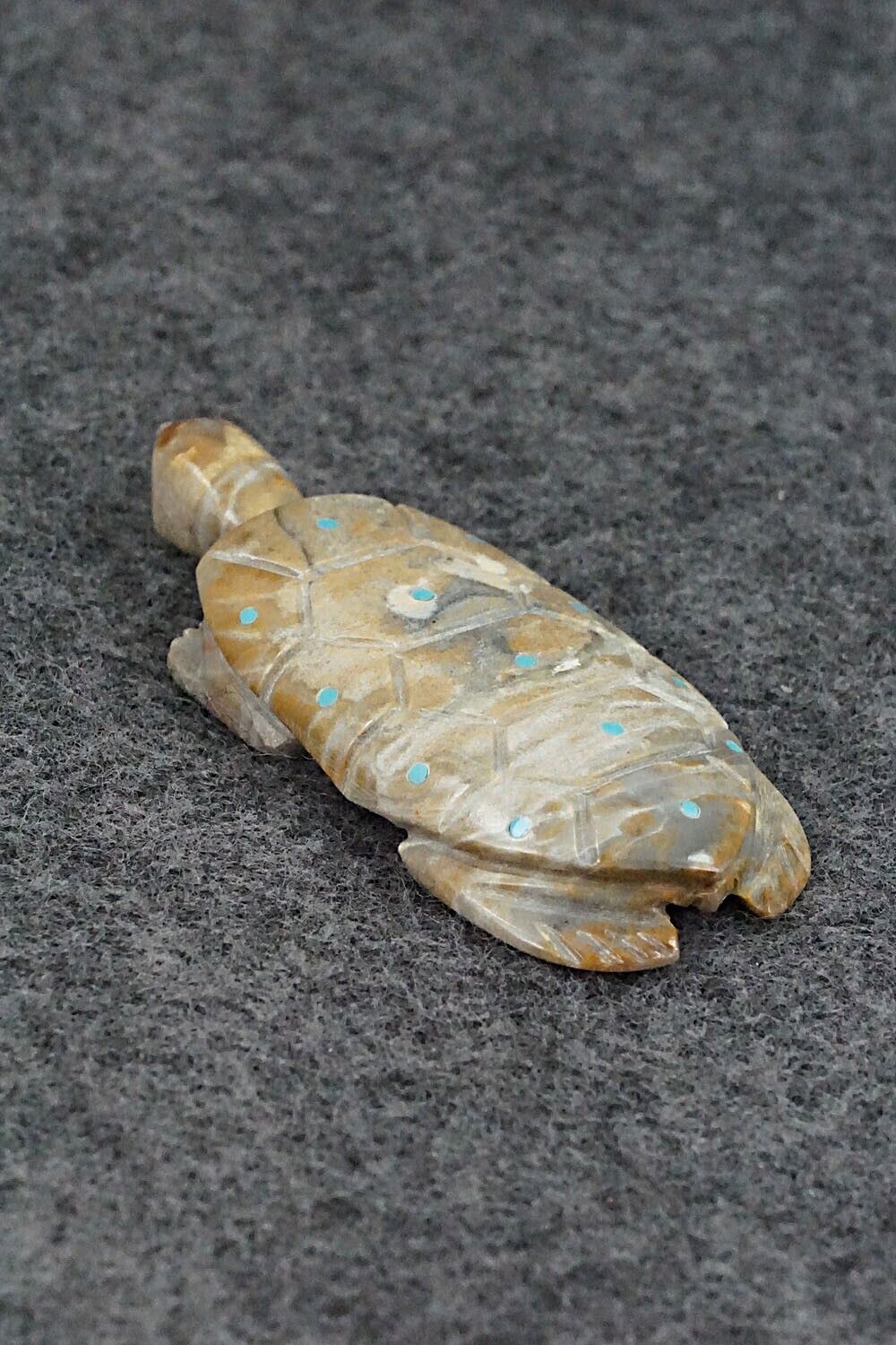 Turtle Zuni Fetish Carving - Alex Tsethlikai