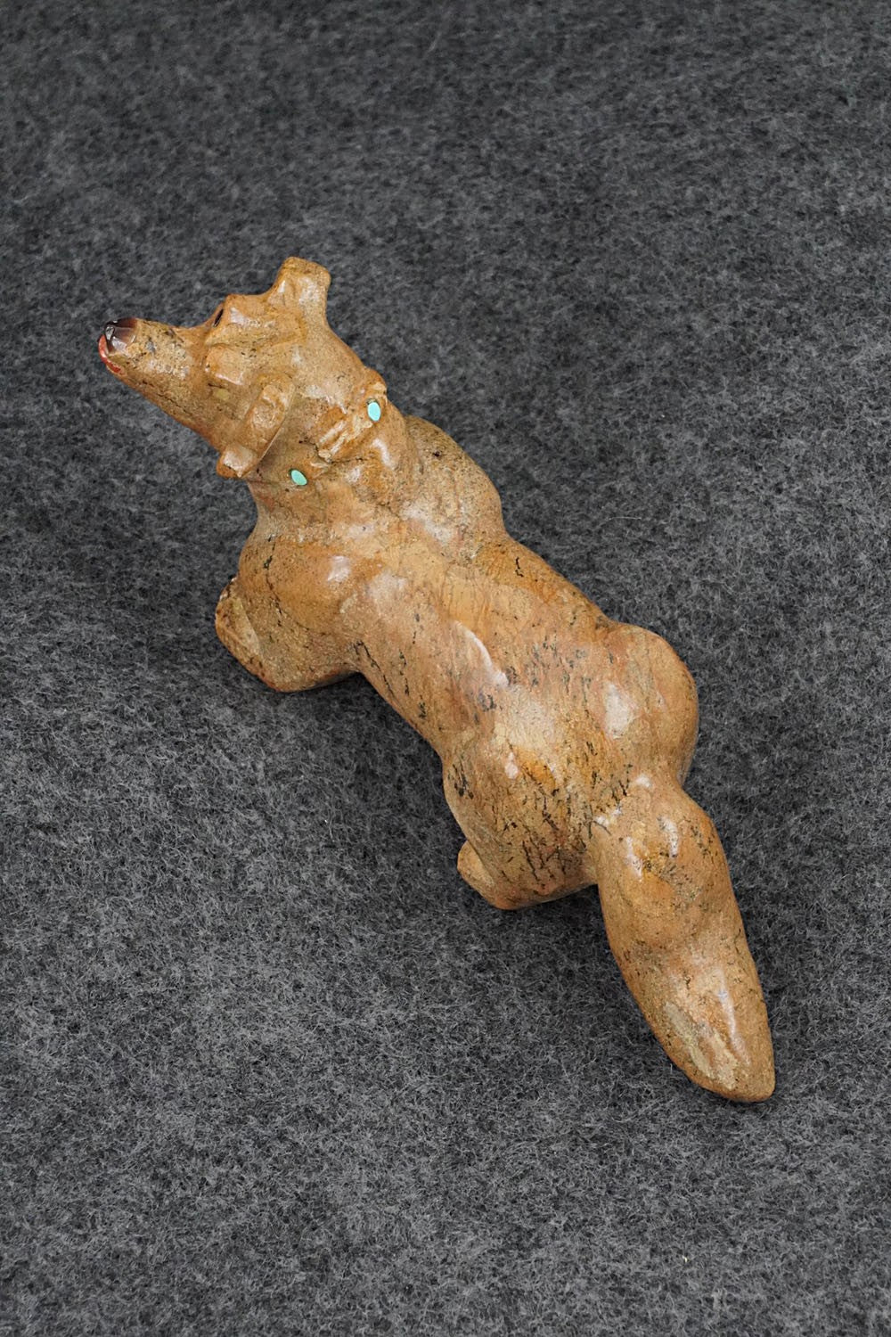 Dog Zuni Fetish Carving - Freddie Leekya
