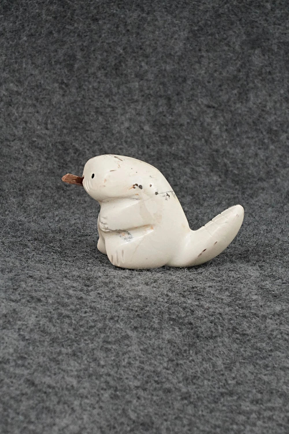 Beaver Zuni Fetish Carving - Justin Red Elk