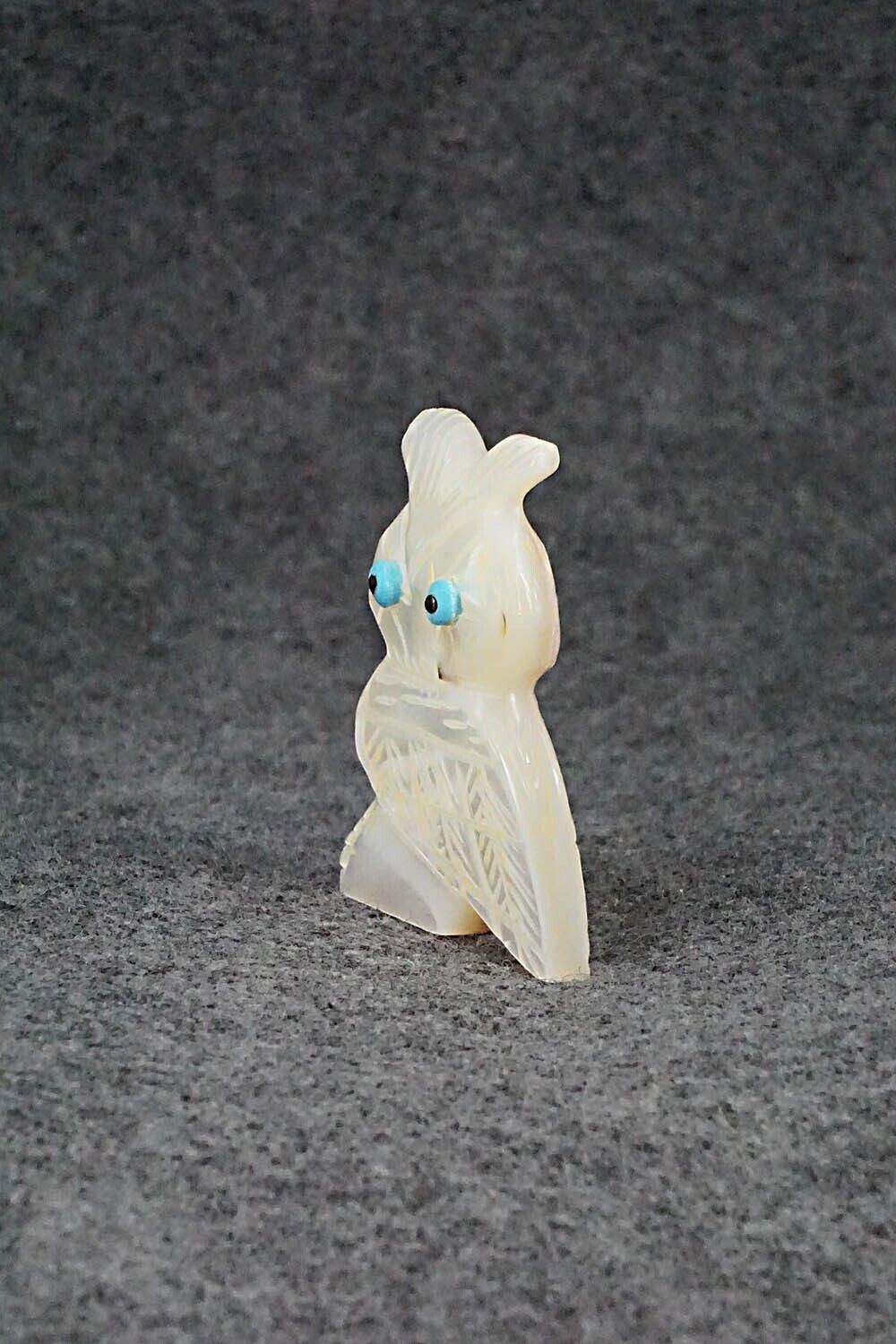 Owl Zuni Fetish Carving - Danette Laate