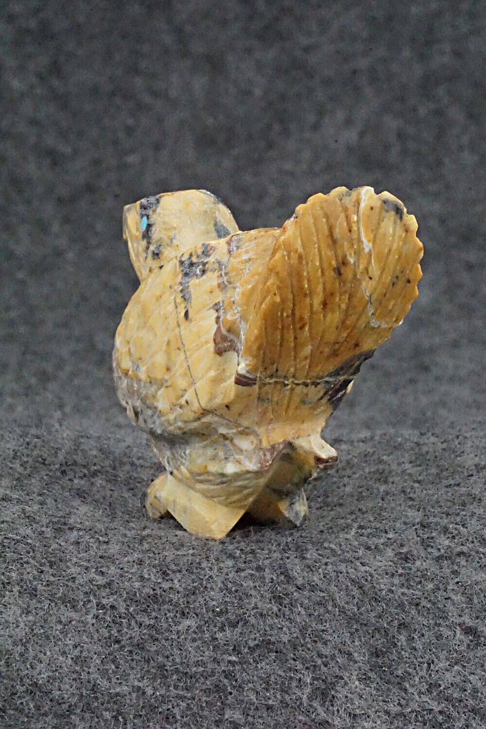 Eagle Zuni Fetish Carving - Tony Mackel