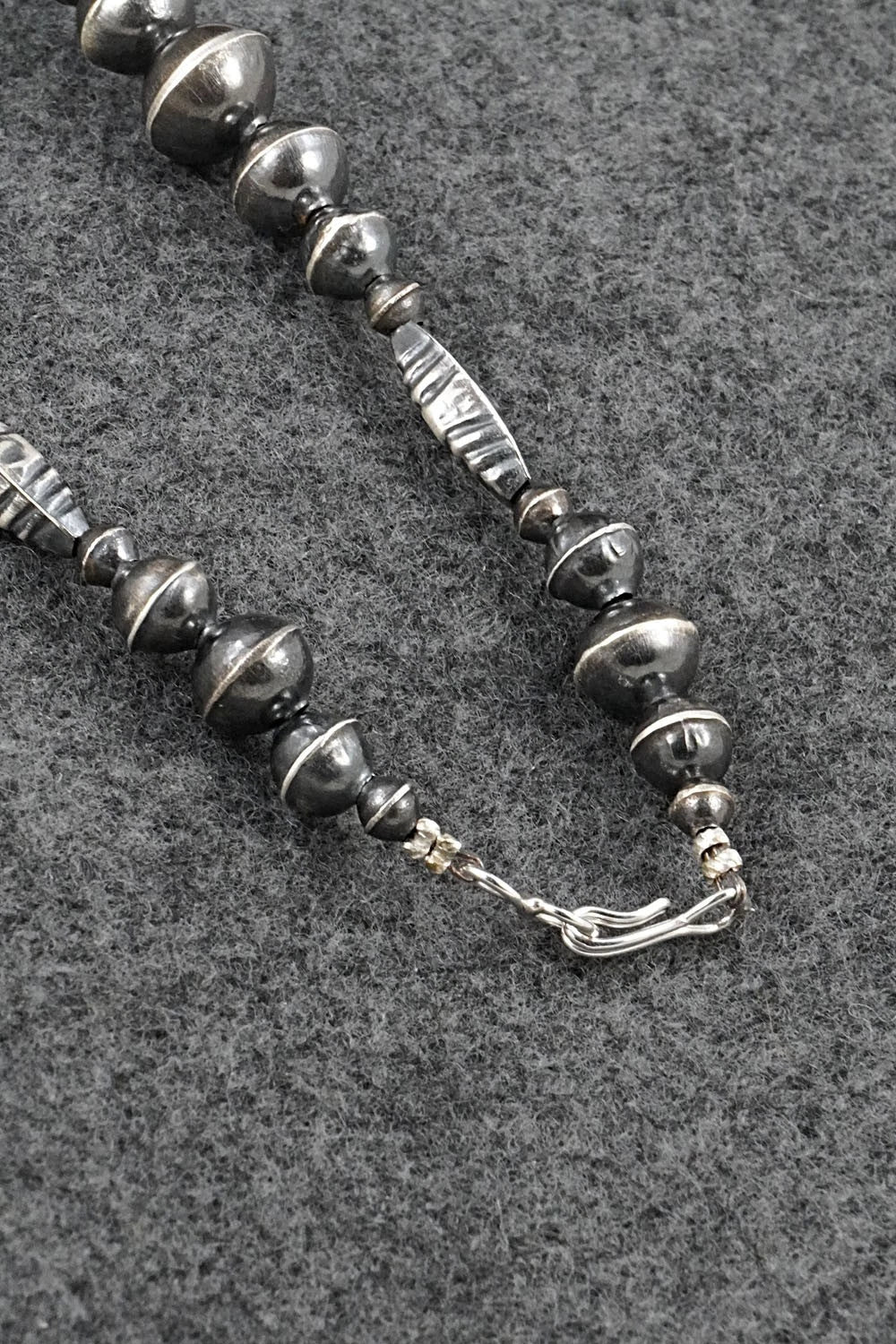 Sterling Silver Navajo Pearl Necklace 18" - Vintage