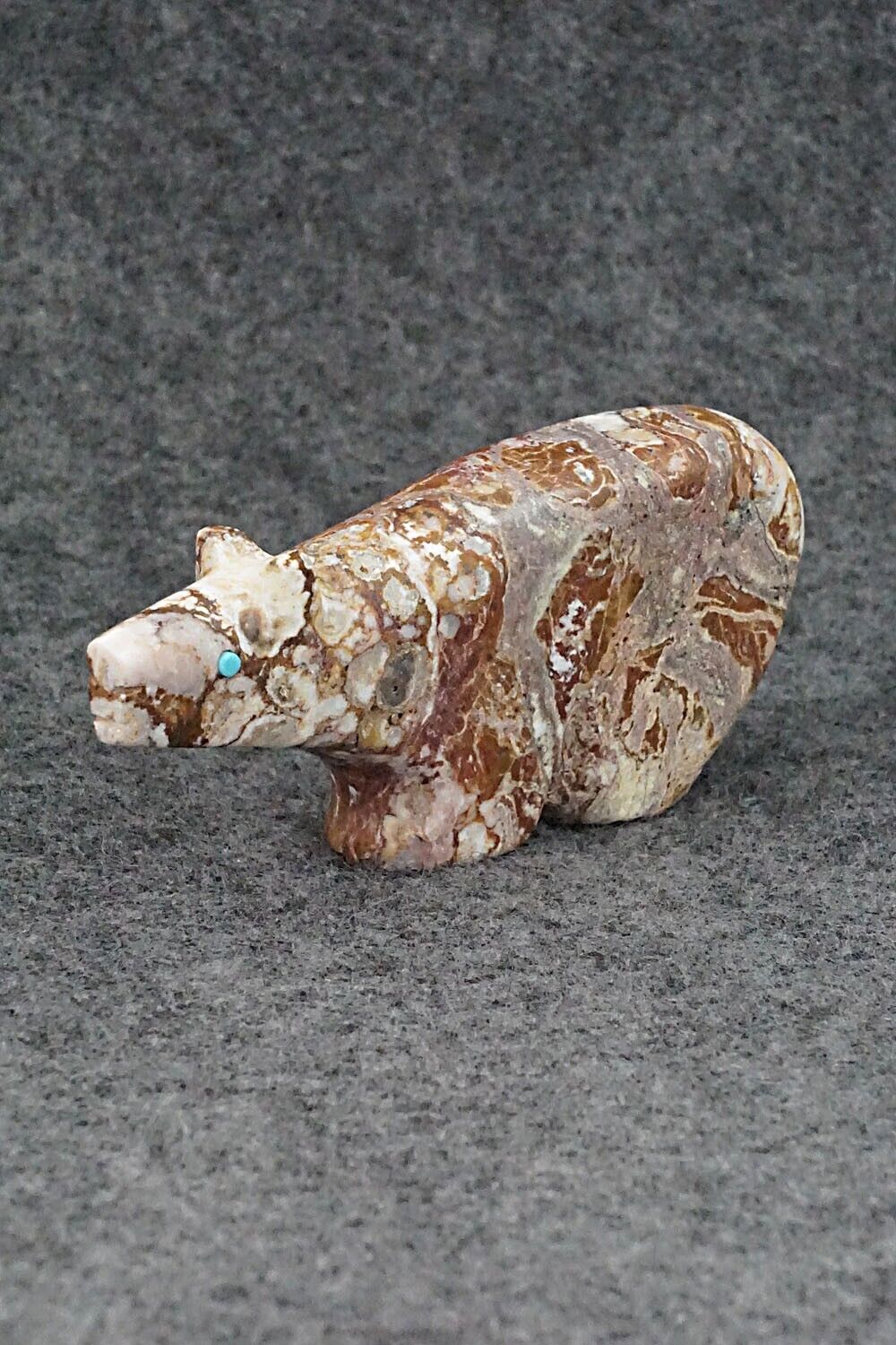 Bear Zuni Fetish Carving - Ronnie Lunasee